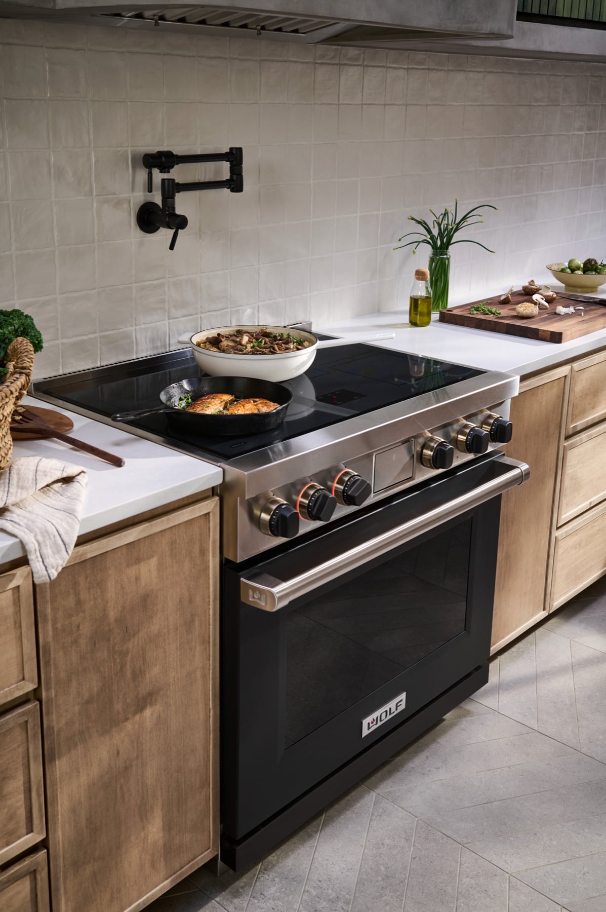 Wolf Induction Range 36 pulgadas con pantalla táctil integrada